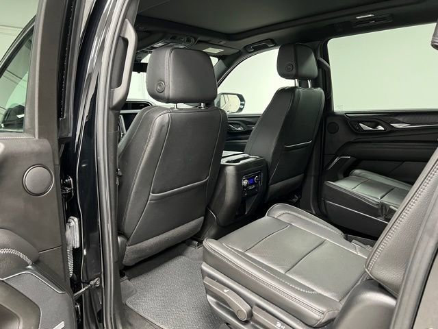 Used 2022 GMC Yukon XL Denali w/ Advanced Technology Package image 45