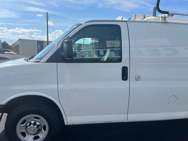 Used 2012 Chevrolet Express 2500 RWD image 6