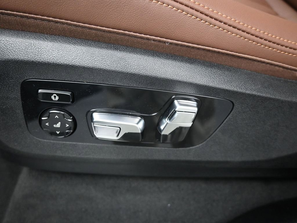 New 2026 BMW X5 M60i AWD/4WD image 15