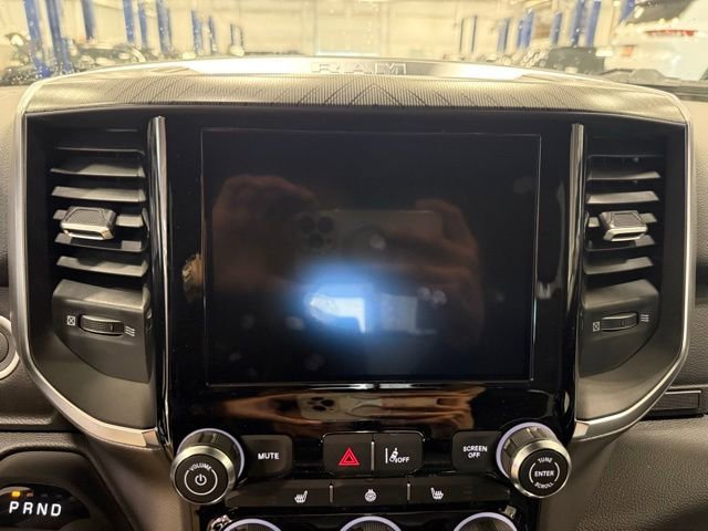New 2026 RAM 1500 4x4 Crew Cab image 16