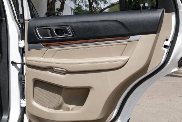 Used 2016 Ford Explorer Limited image 54