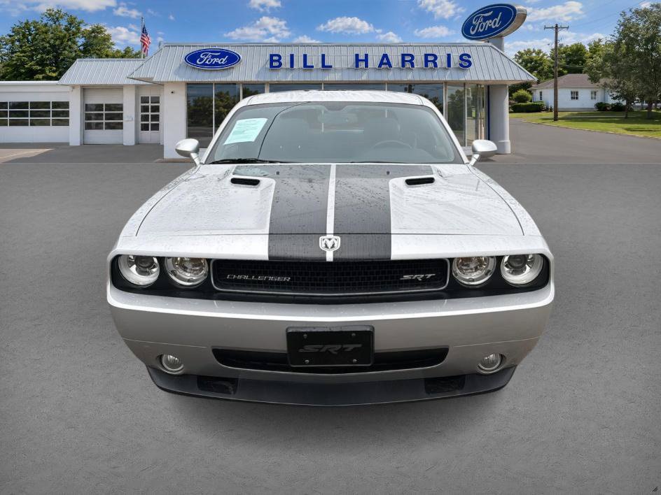 Used 2009 Dodge Challenger SRT8 w/ SRT Option Group II RWD image 3