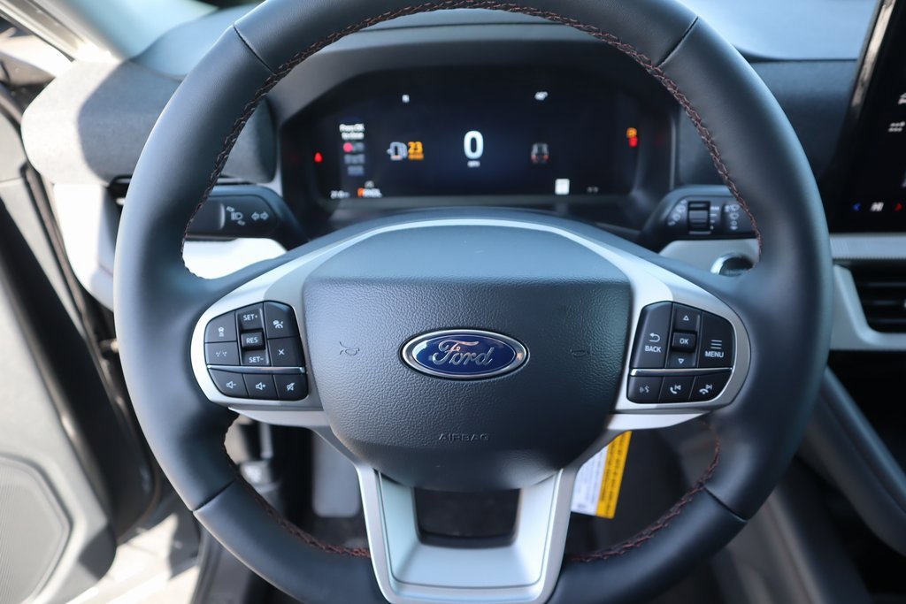 New 2026 Ford Explorer Active image 3