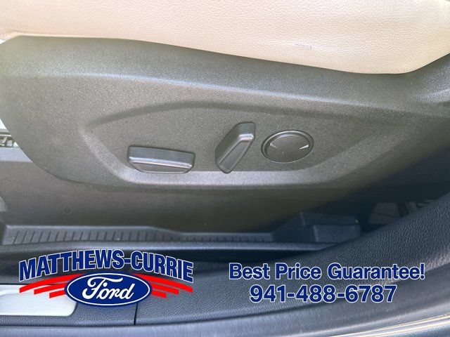 Certified 2022 Ford Edge Titanium AWD/4WD image 10