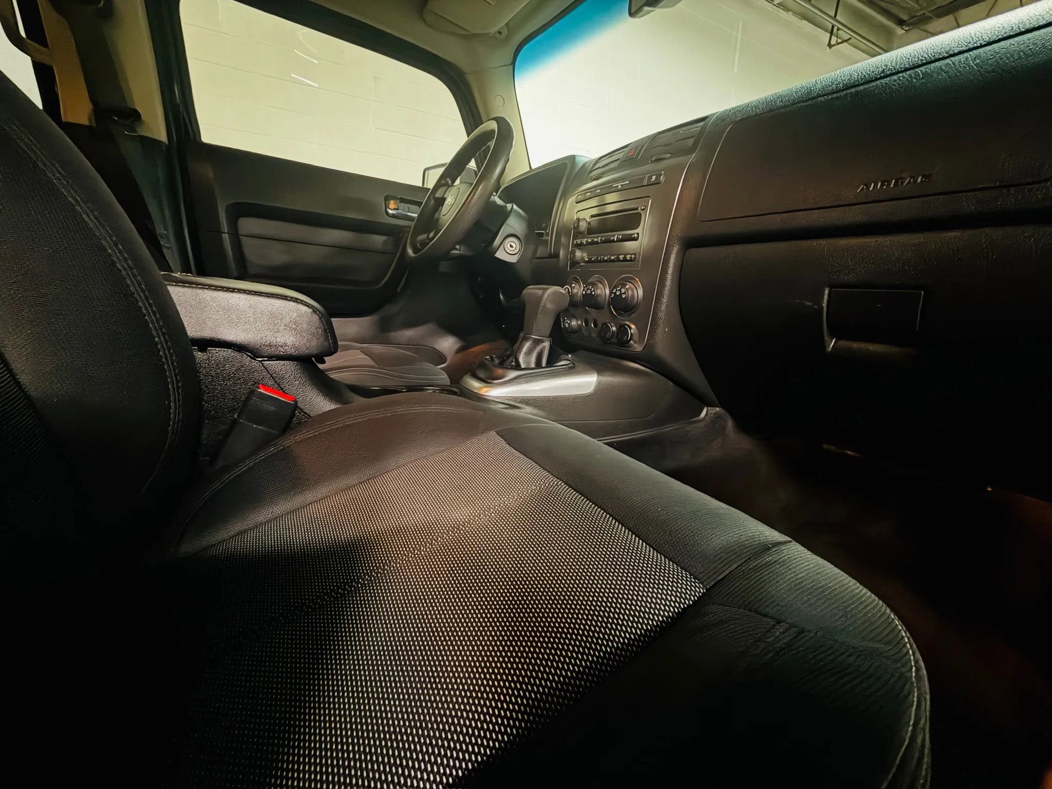 Used 2007 HUMMER H3 AWD/4WD image 13