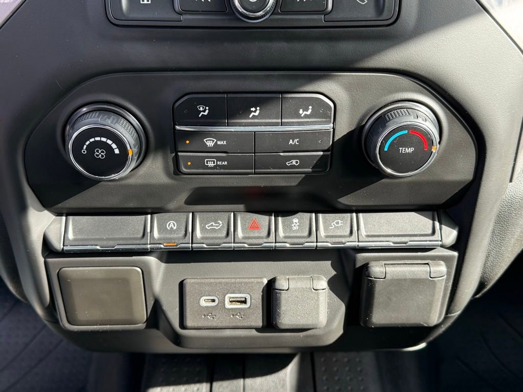 Used 2021 Chevrolet Silverado 1500 Custom w/ Rally Edition image 19