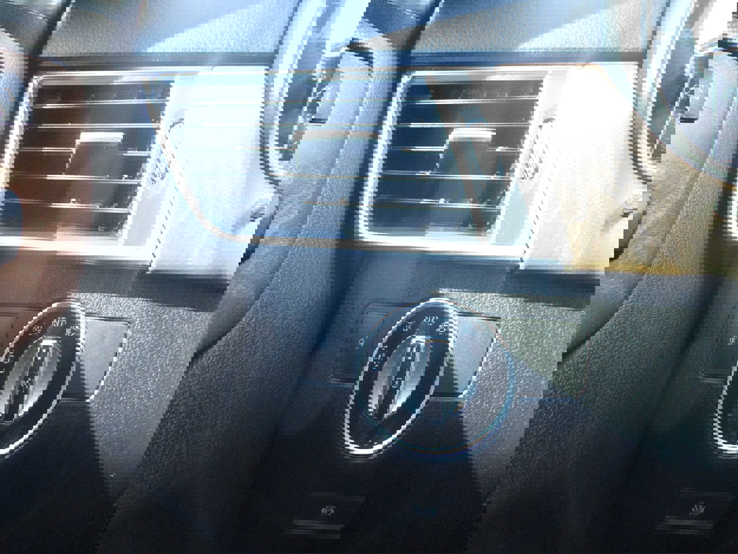 Used 2015 Mercedes-Benz ML 350 4DR ML350 4matic image 14