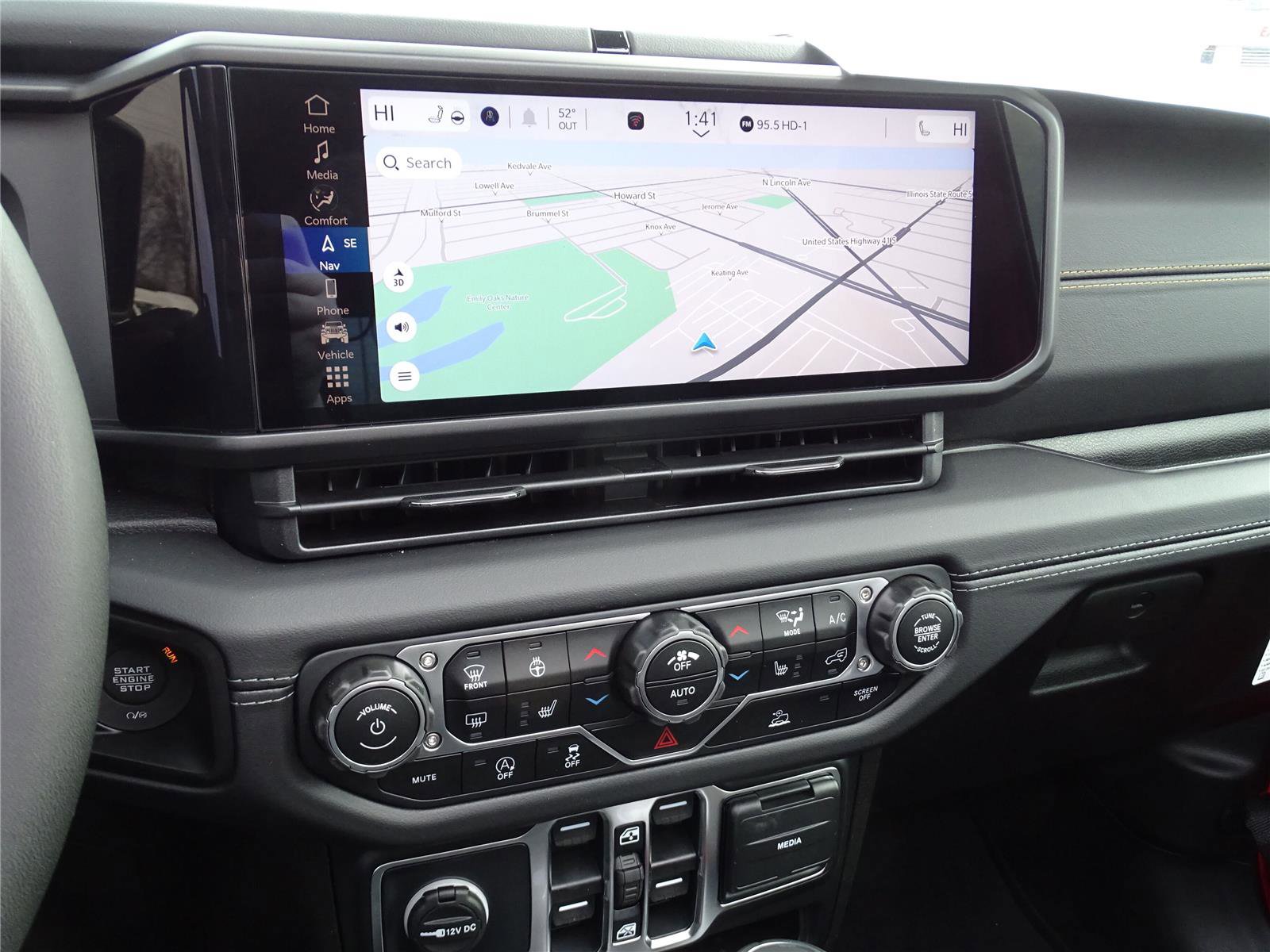 New 2025 Jeep Wrangler Sahara w/ Technology Group image 28