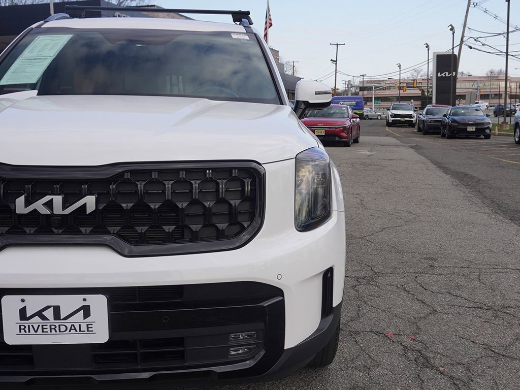 Used 2024 Kia Telluride SX Prestige X-Line image 17