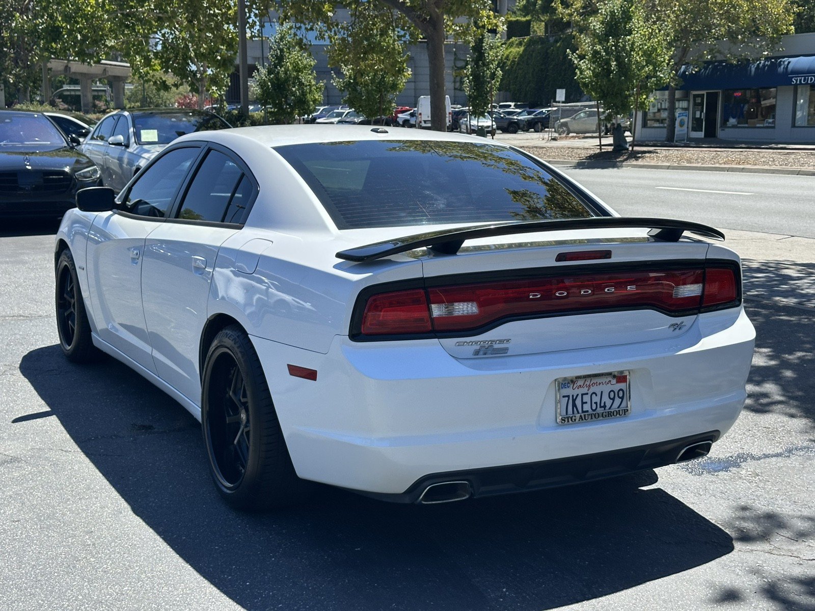 Used 2014 Dodge Charger R/T RWD image 11