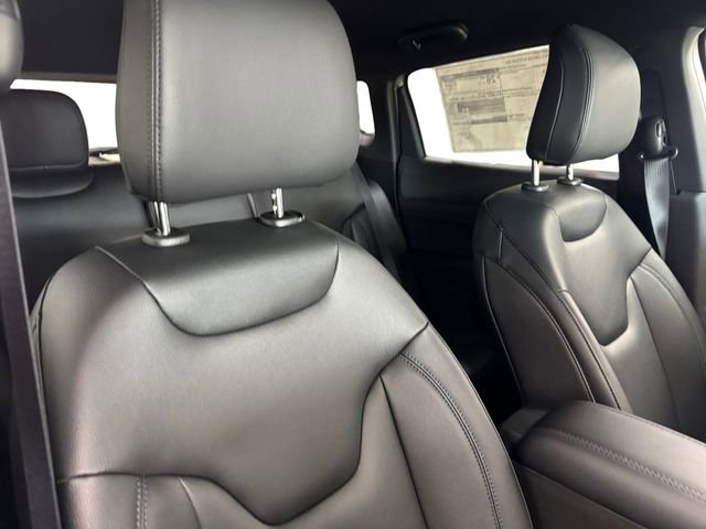 New 2026 Jeep Compass Limited image 7