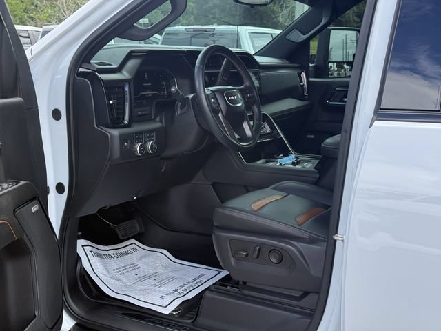 Used 2024 GMC Sierra 2500 AT4 w/ AT4 Premium Plus Package AWD/4WD image 13