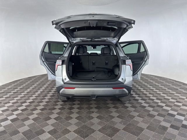 Used 2026 Chevrolet Equinox LT w/ Convenience Package II image 15