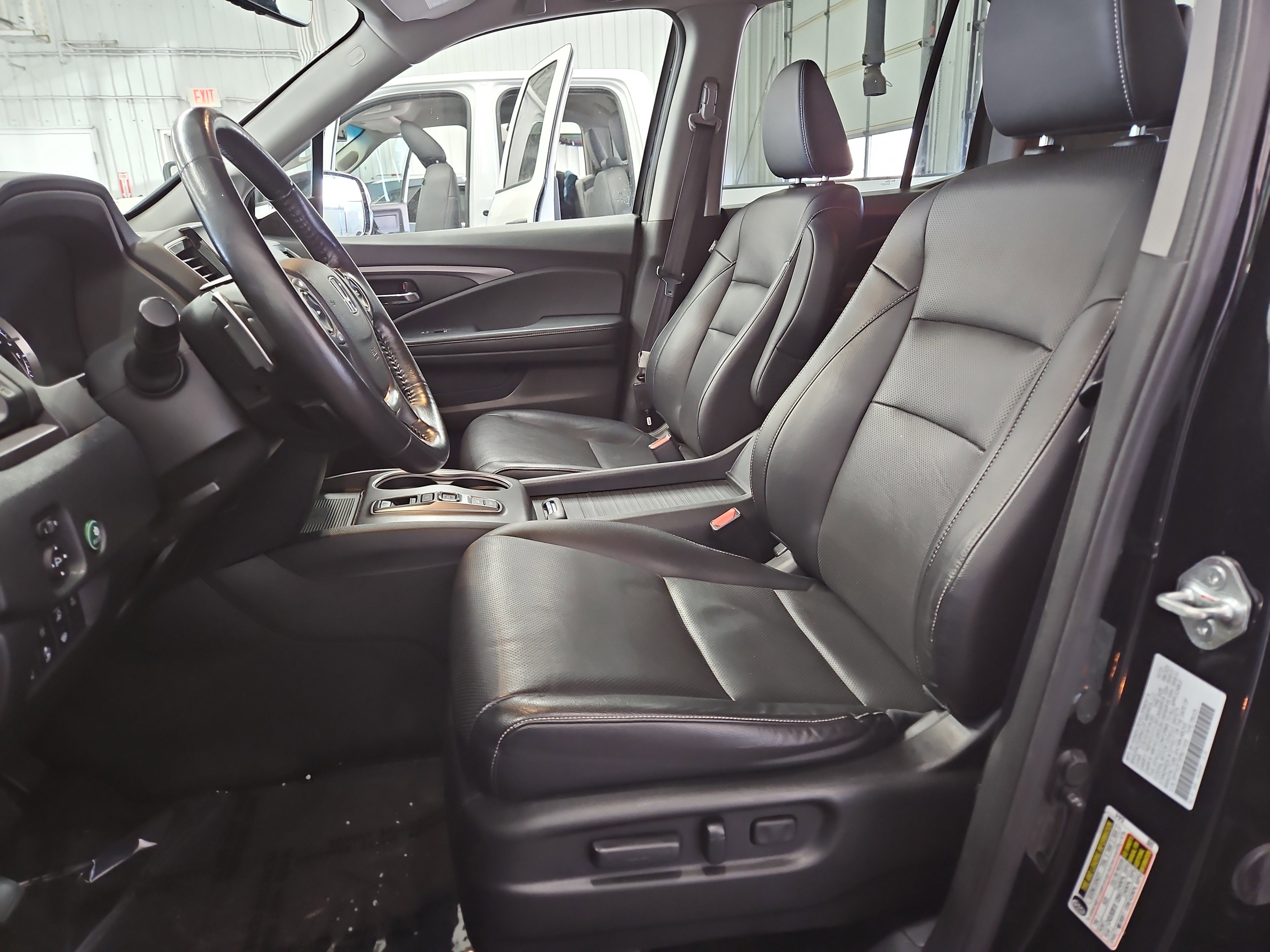 Used 2023 Honda Ridgeline RTL-E image 8