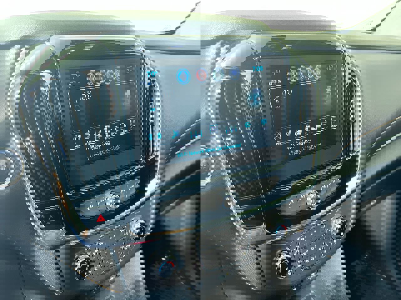 Used 2019 Chevrolet Traverse LT w/ LPO, Floor Liner Package image 27