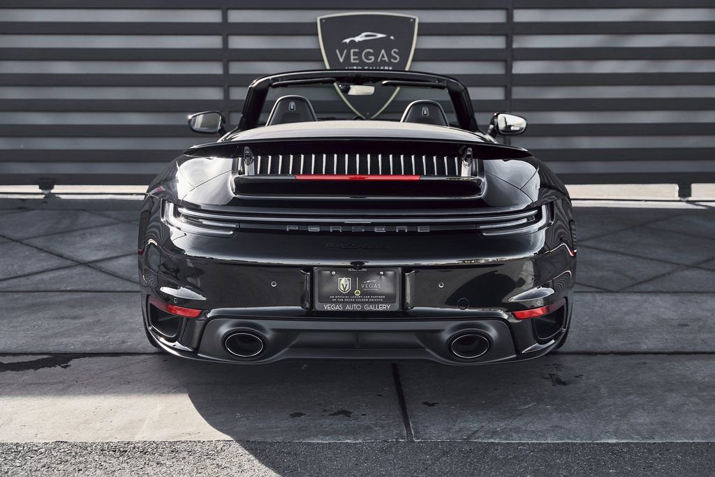 Used 2022 Porsche 911 Turbo S image 19