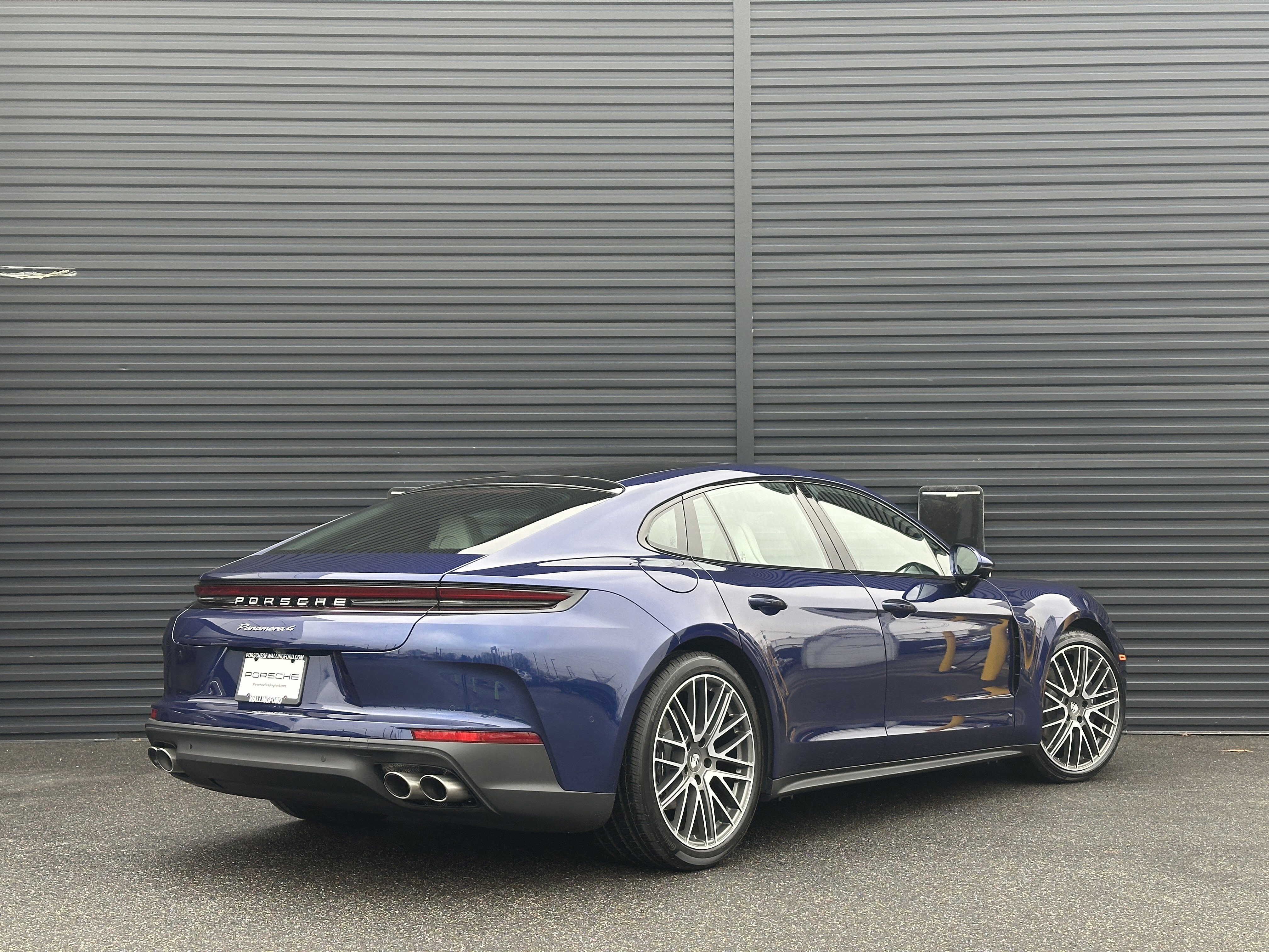 New 2026 Porsche Panamera 4 image 8