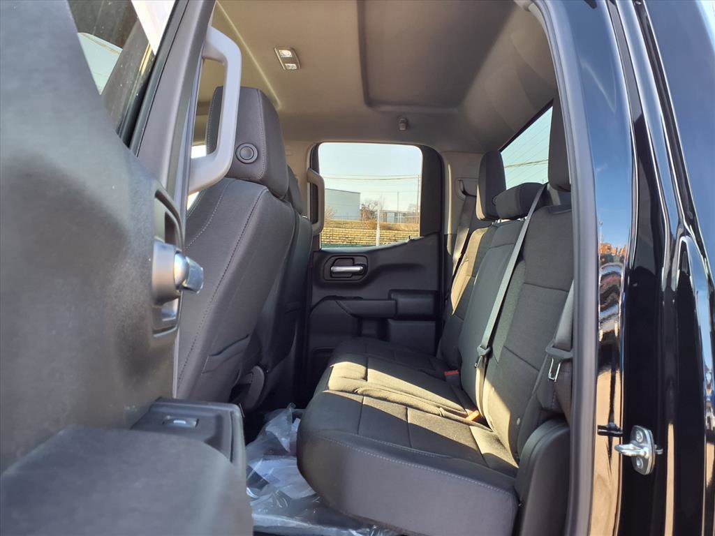 New 2026 GMC Sierra 1500 Pro w/ Graphite Edition image 16