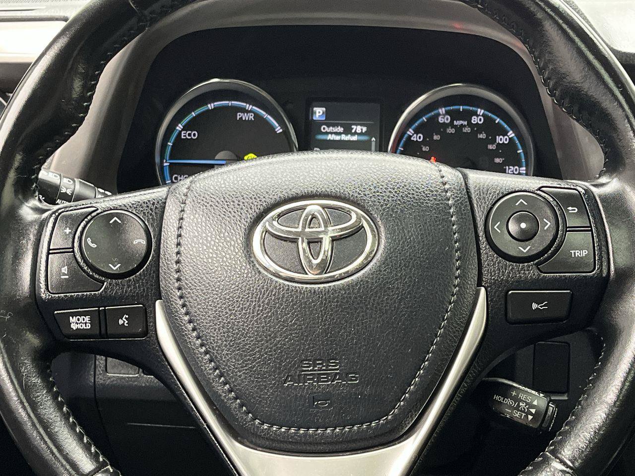Used 2018 Toyota RAV4 Limited w/ Advanced Technology Package AWD/4WD image 15
