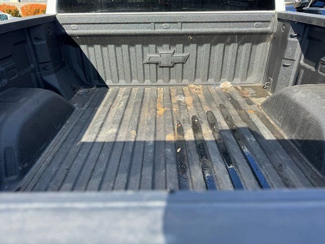 Used 2021 Chevrolet Silverado 1500 LT Trail Boss w/ Bed Protection Package image 7