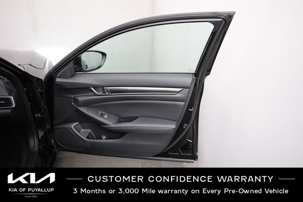 Used 2022 Honda Accord Sport image 15