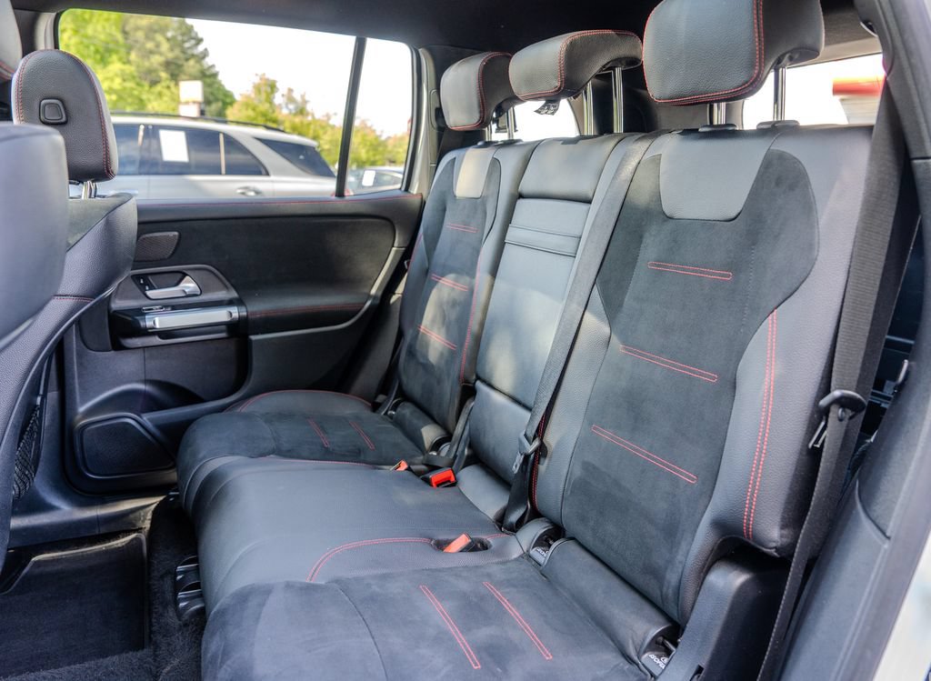 Used 2024 Mercedes-Benz GLB 250 image 20