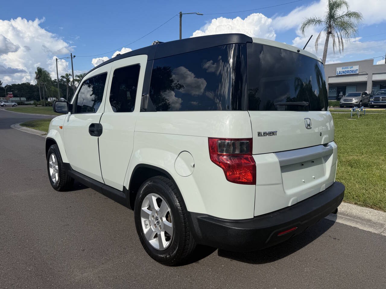 Used 2010 Honda Element EX image 6