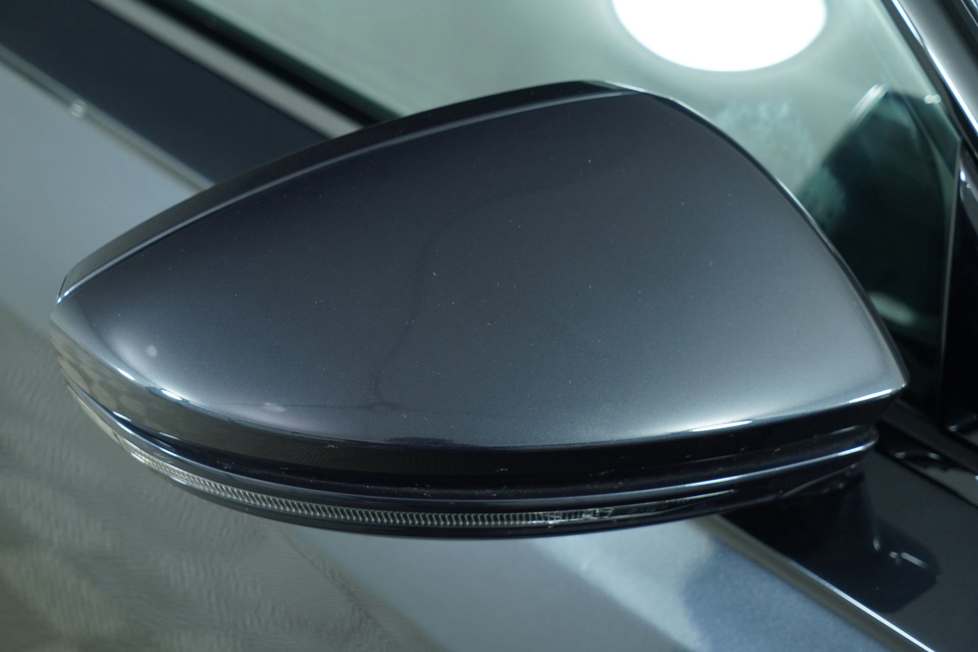 Used 2021 Audi A8 L 4.0T image 18