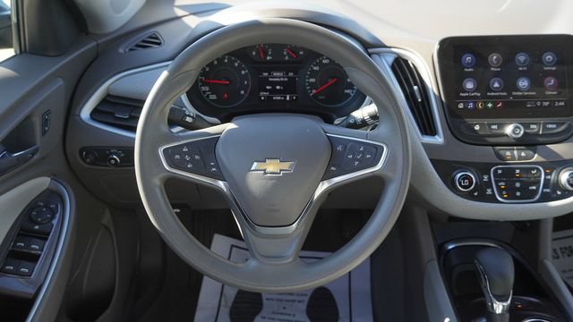 Used 2024 Chevrolet Malibu LT FWD image 15