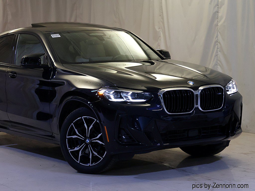 Certified 2024 BMW X4 M40i AWD/4WD image 2