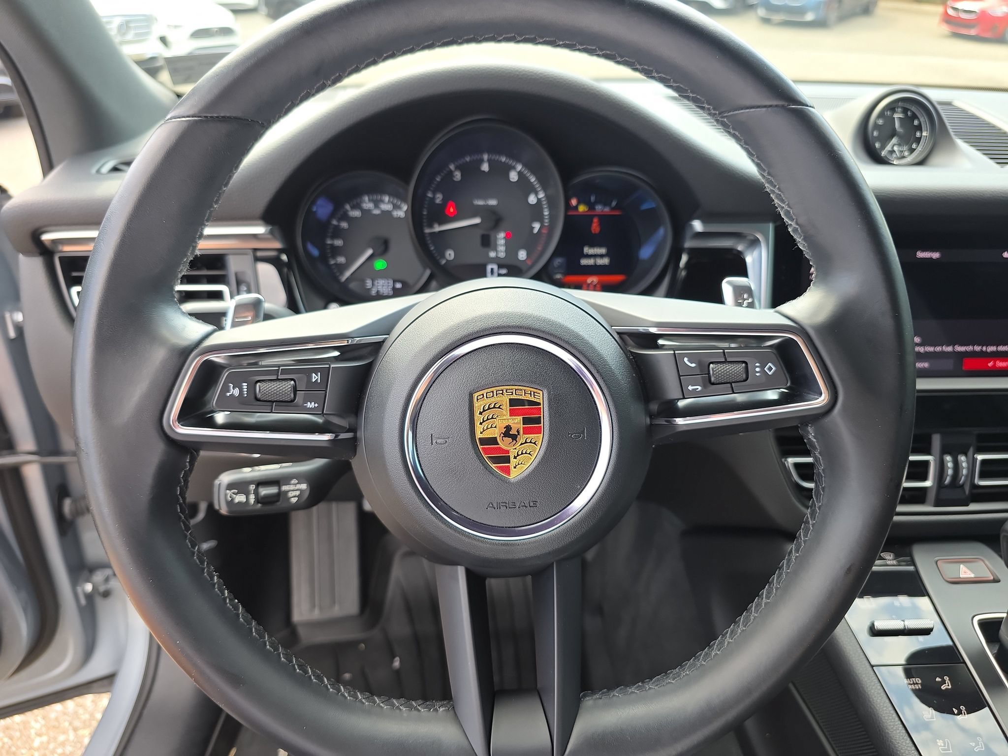 Used 2023 Porsche Macan Turbo AWD/4WD image 26