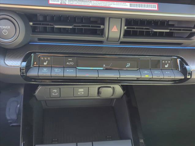 Certified 2026 Toyota Prius XLE FWD image 21