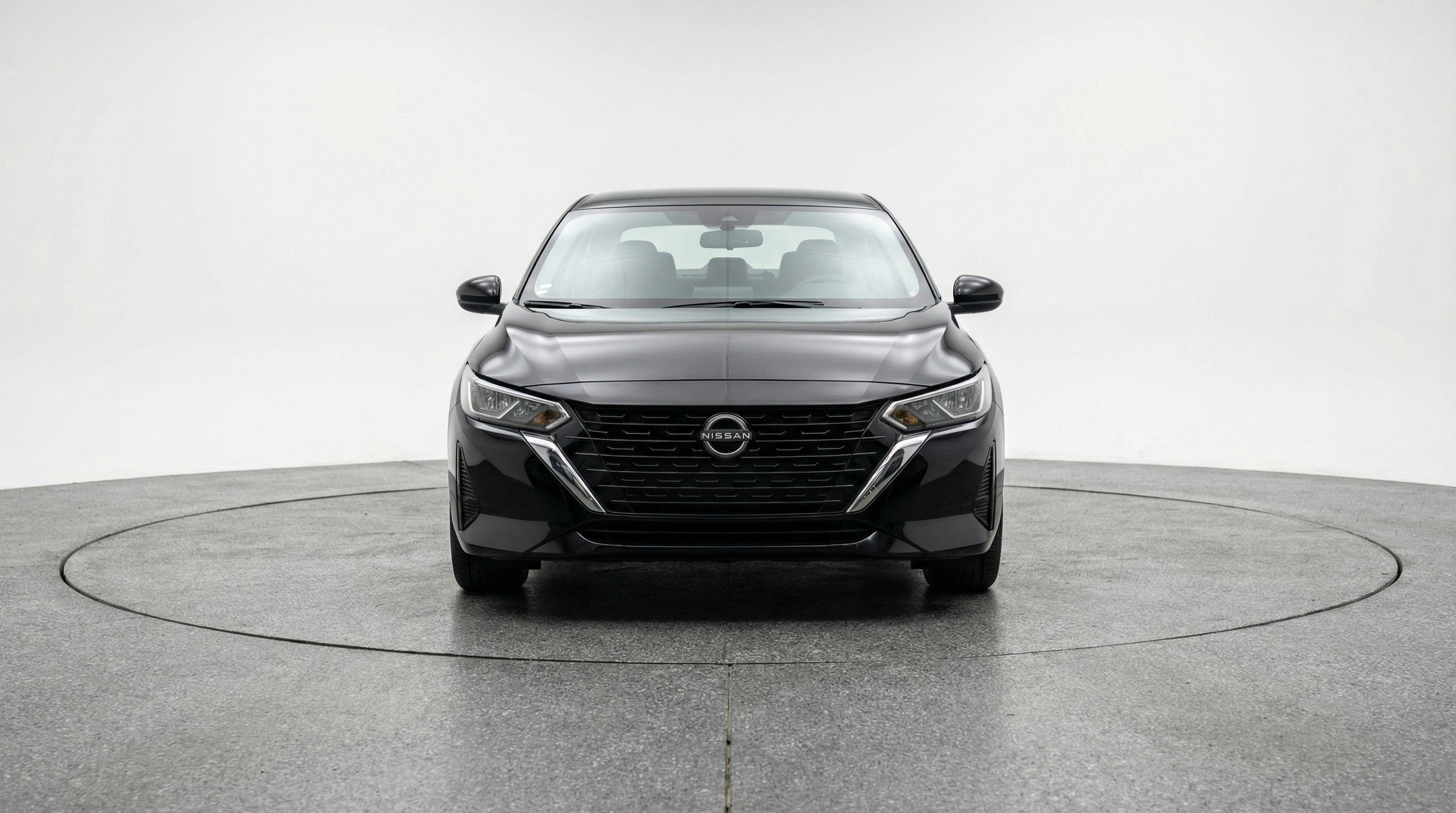 Used 2025 Nissan Sentra SV FWD image 2