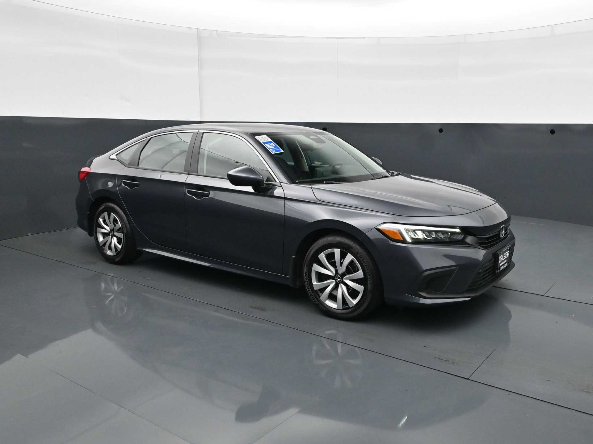 Used 2024 Honda Civic LX image 9