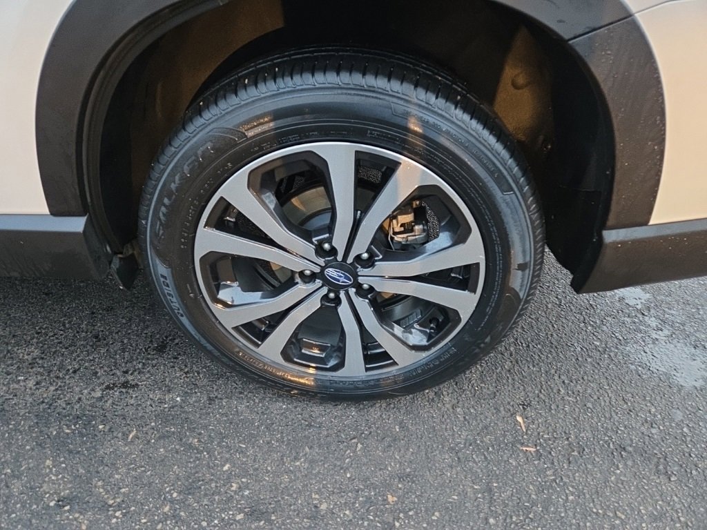 Used 2021 Subaru Forester Limited w/ Popular Package #3 image 23