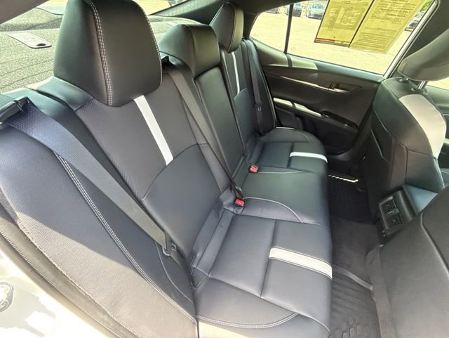 Used 2025 Toyota Camry SE w/ Multimedia Upgrade Package FWD image 18