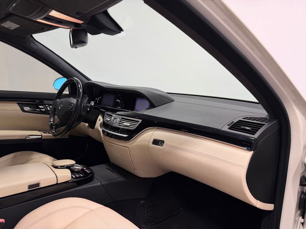Used 2009 Mercedes-Benz S 63 AMG image 25