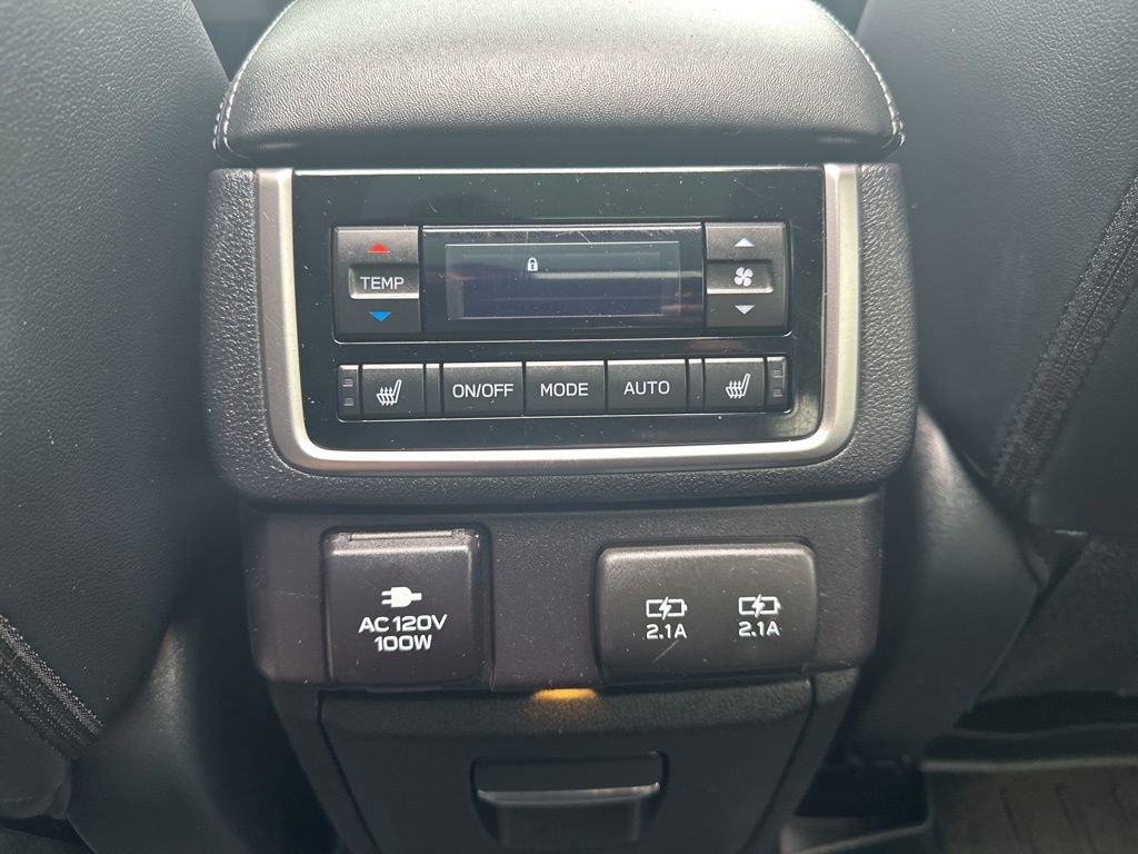 Used 2022 Subaru Ascent Touring AWD/4WD image 39
