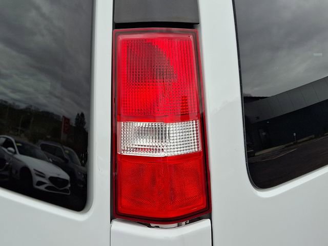 Used 2023 Chevrolet Express 3500 LS image 15