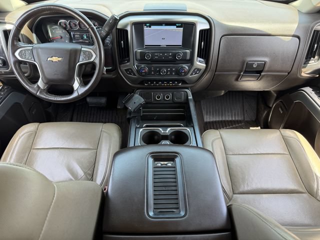 Used 2018 Chevrolet Silverado 1500 LTZ Z71 w/ LTZ Plus Package AWD/4WD image 11