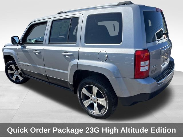 Used 2016 Jeep Patriot High Altitude AWD/4WD image 3