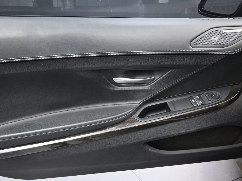 Used 2017 BMW 640i Coupe image 12