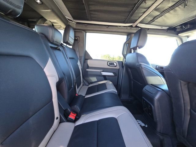 Used 2022 Ford Bronco Wildtrak image 15