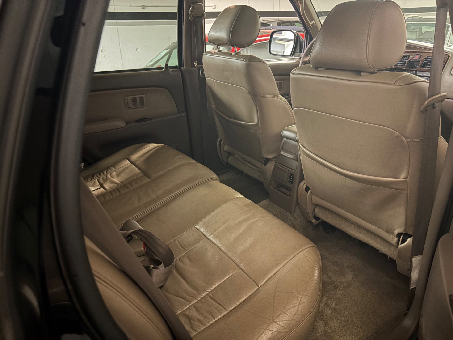 Used 2001 Toyota 4Runner Limited image 18