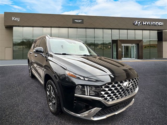 Used 2023 Hyundai Santa Fe Limited w/ Cargo Package image 4