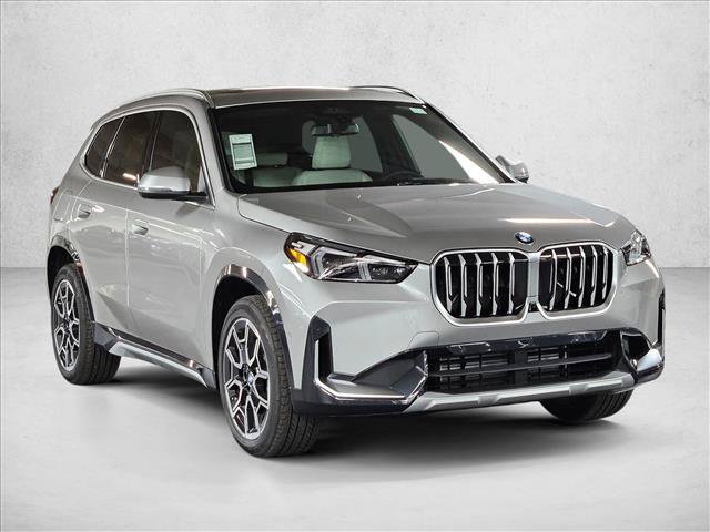 Used 2026 BMW X1 xDrive28i w/ Technology Package AWD/4WD image 3