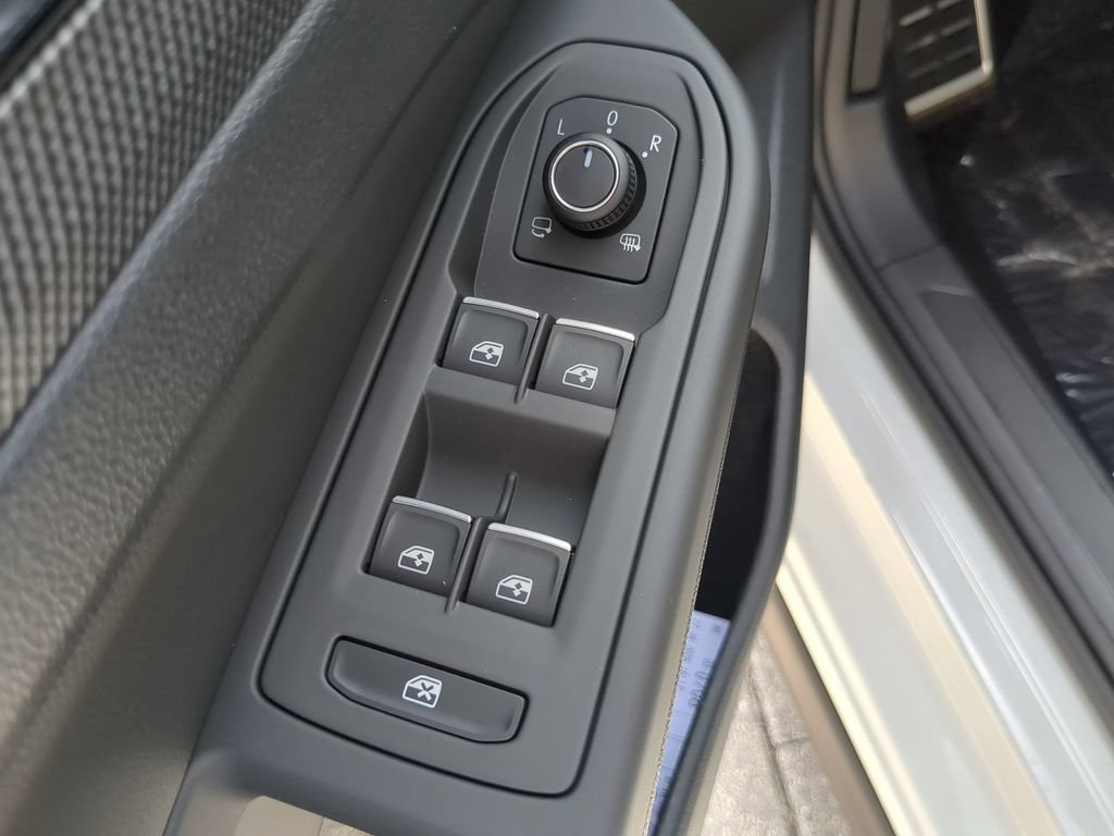 New 2026 Volkswagen GTI Autobahn FWD image 17