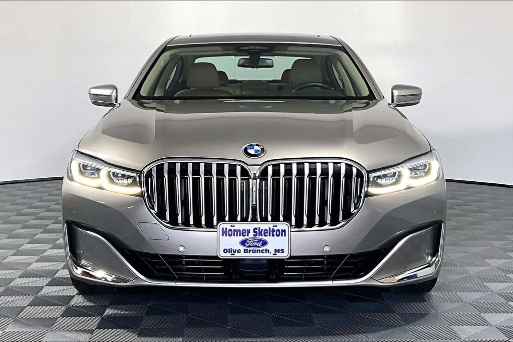 Used 2022 BMW 750Li xDrive AWD/4WD image 3
