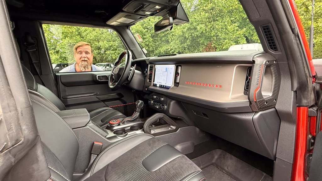 Used 2024 Ford Bronco Raptor w/ Interior Carbon Fiber Pack 6 AWD/4WD image 44