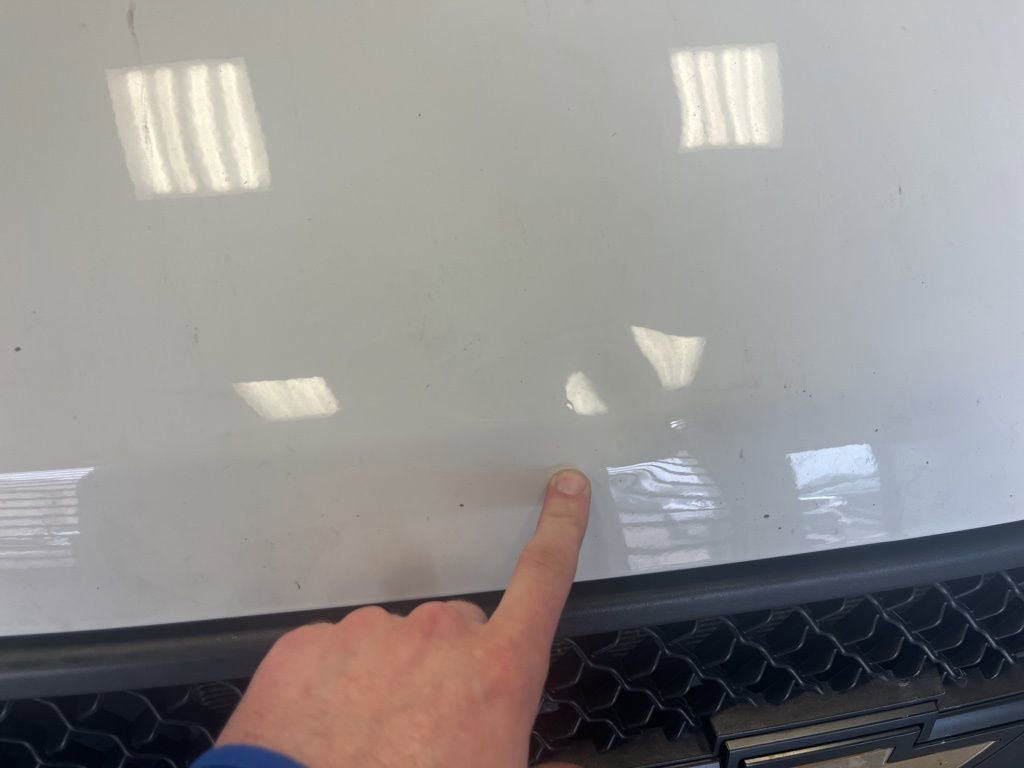 Used 2018 Chevrolet Express 2500 image 9